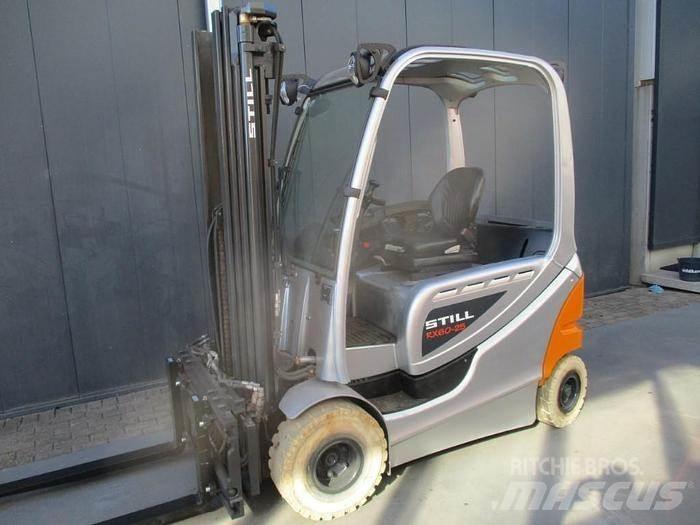 Still RX 60-25 Electric forklift trucks