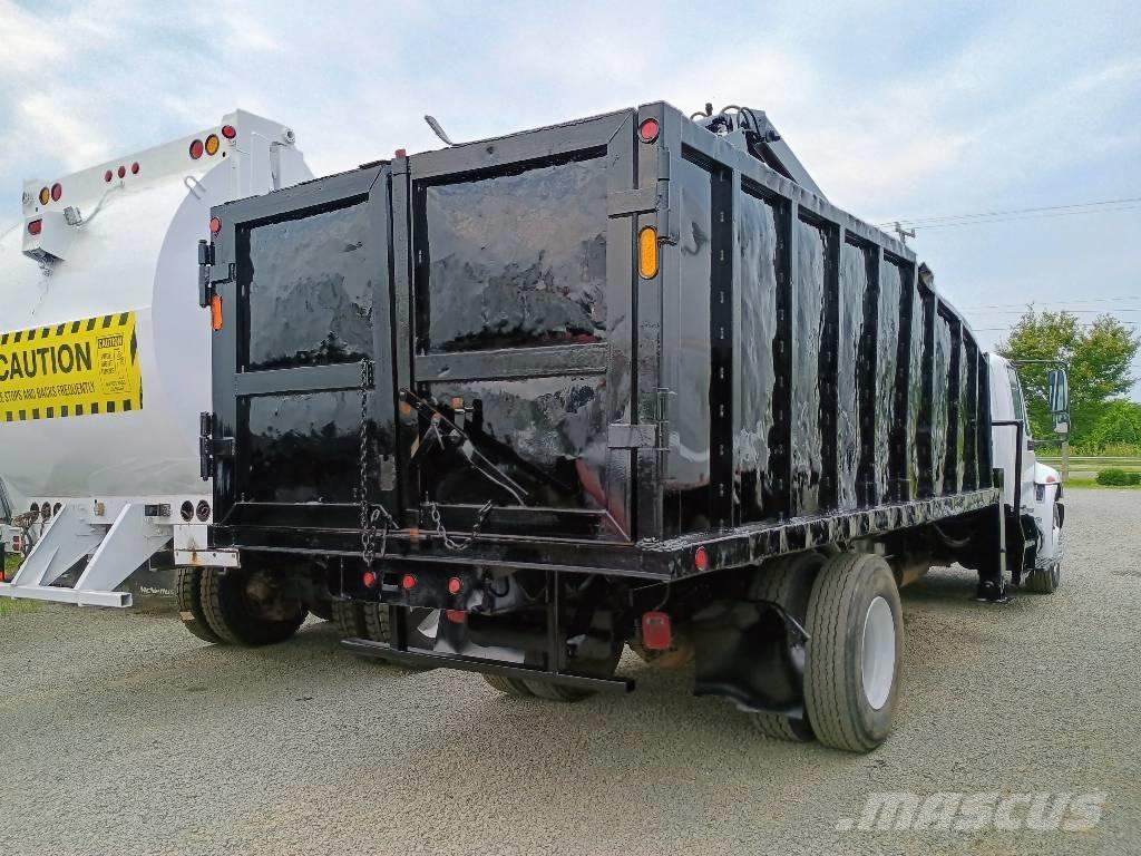 International 4300 Grapples