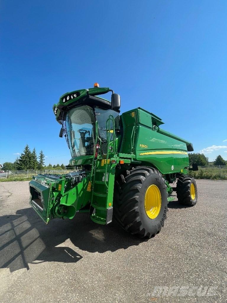 John Deere T 560 i Combine harvesters