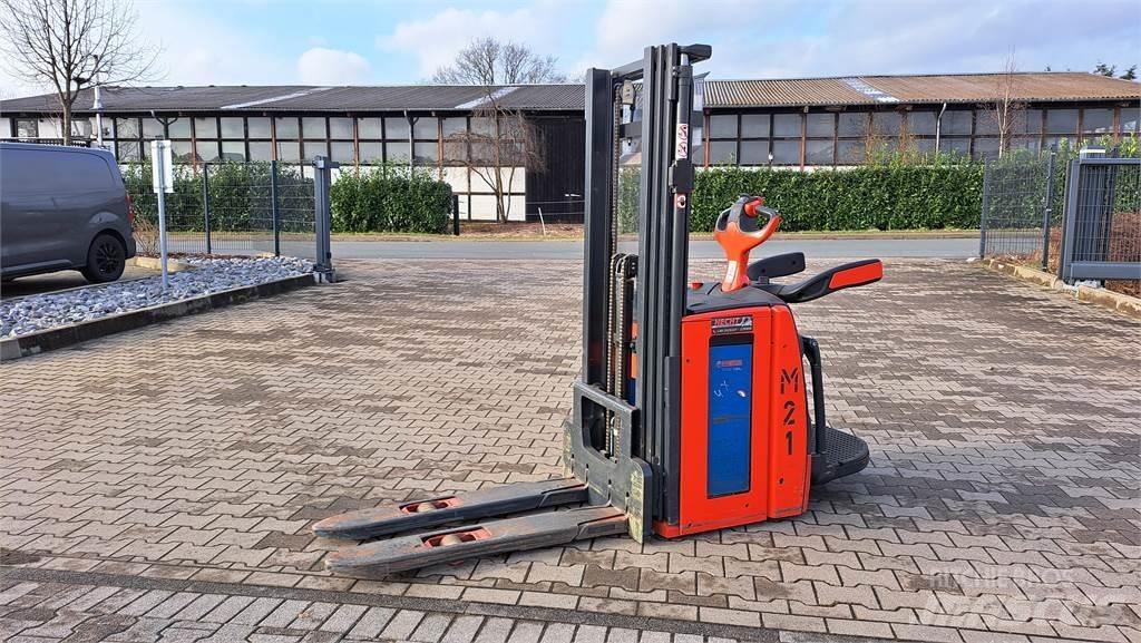 Linde L14AP Pedestrian stacker