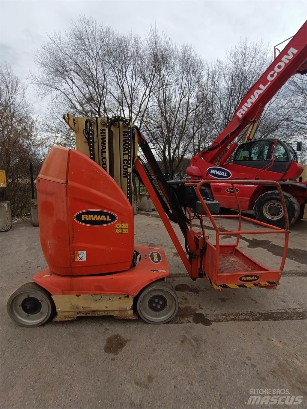 JLG T10E Other lifts and platforms