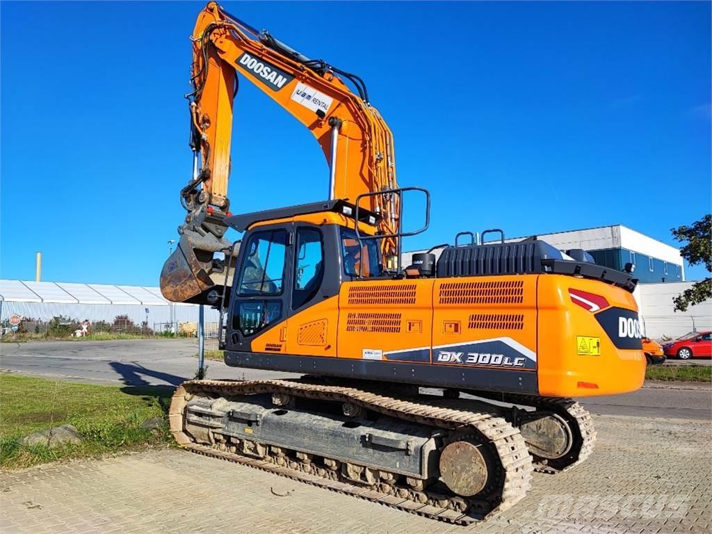 Doosan DX300LC-7 Crawler excavators