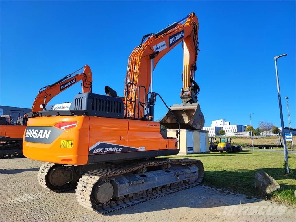 Doosan DX300LC-7 Crawler excavators