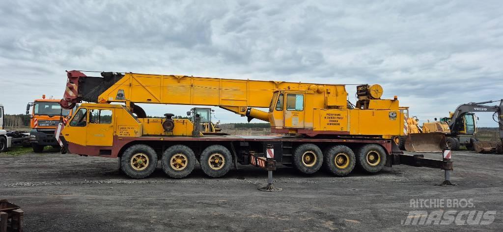 Grove TM 875 Truck mounted cranes