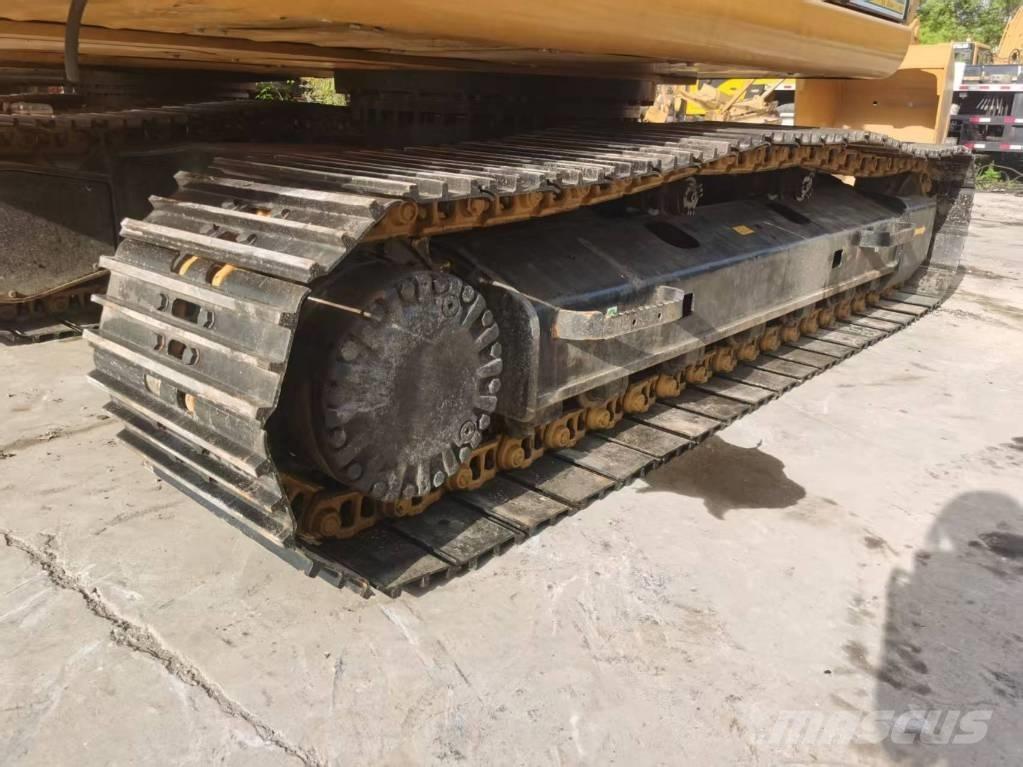 CAT 320D2 Crawler excavators