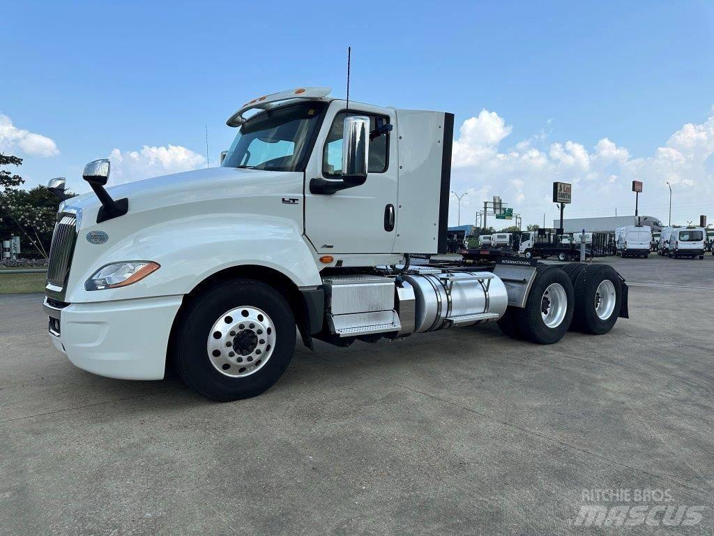 International LT Prime Movers