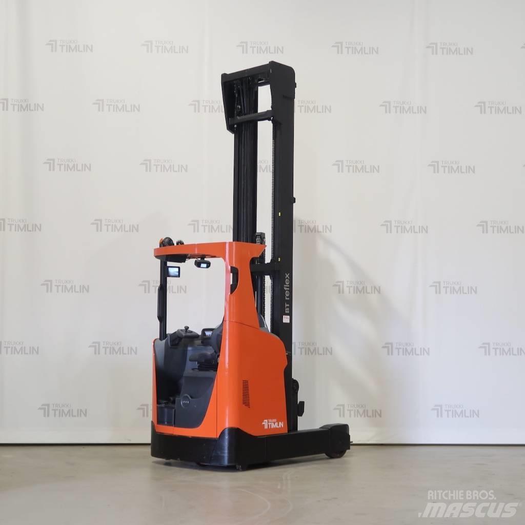 Toyota RRE200HC Reach truck