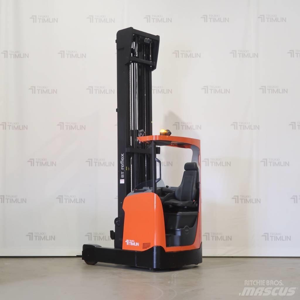 Toyota RRE200HC Reach truck