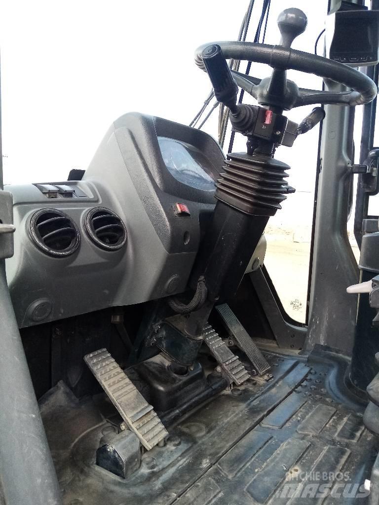 Hyundai HL 757-9 Wheel loaders