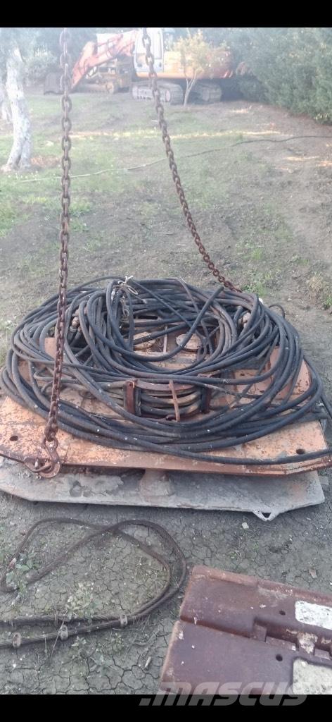  Soil mec Vs 4. Other drilling equipment