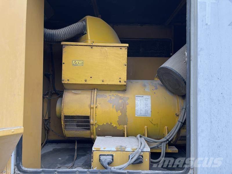 CAT C 18 - 700 Diesel Generators