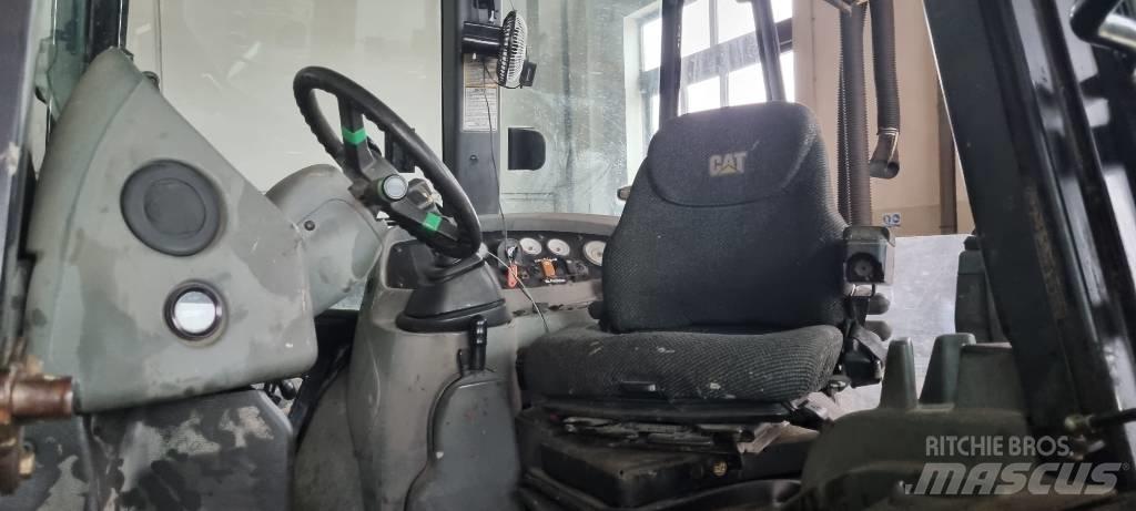 CAT 432 D Backhoe