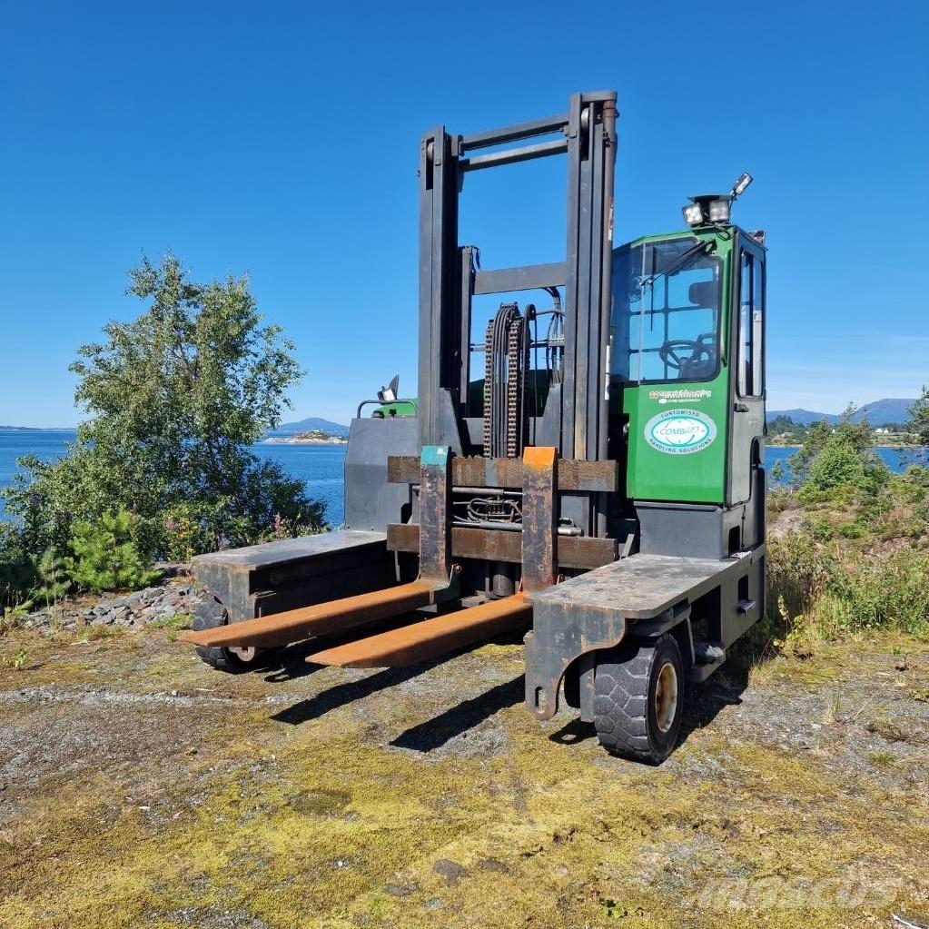 Combilift C 7000 4-way reach truck
