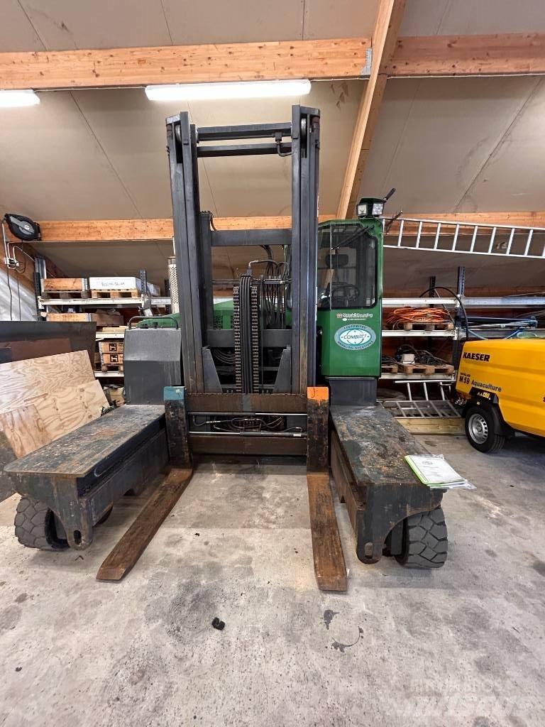 Combilift C 7000 4-way reach truck