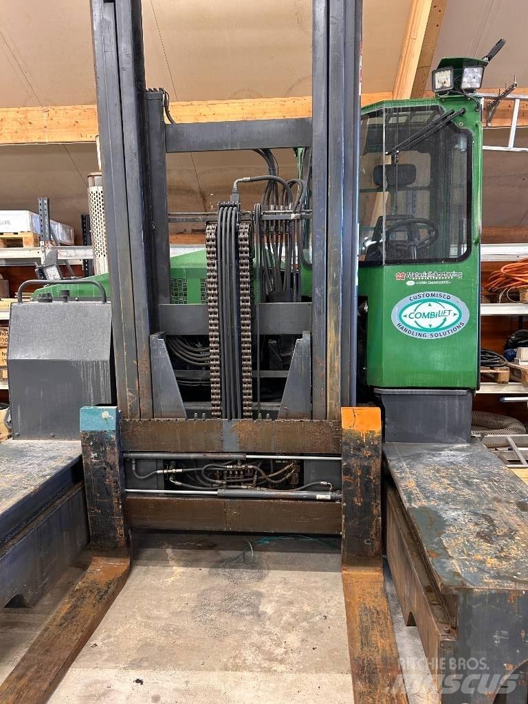Combilift C 7000 4-way reach truck