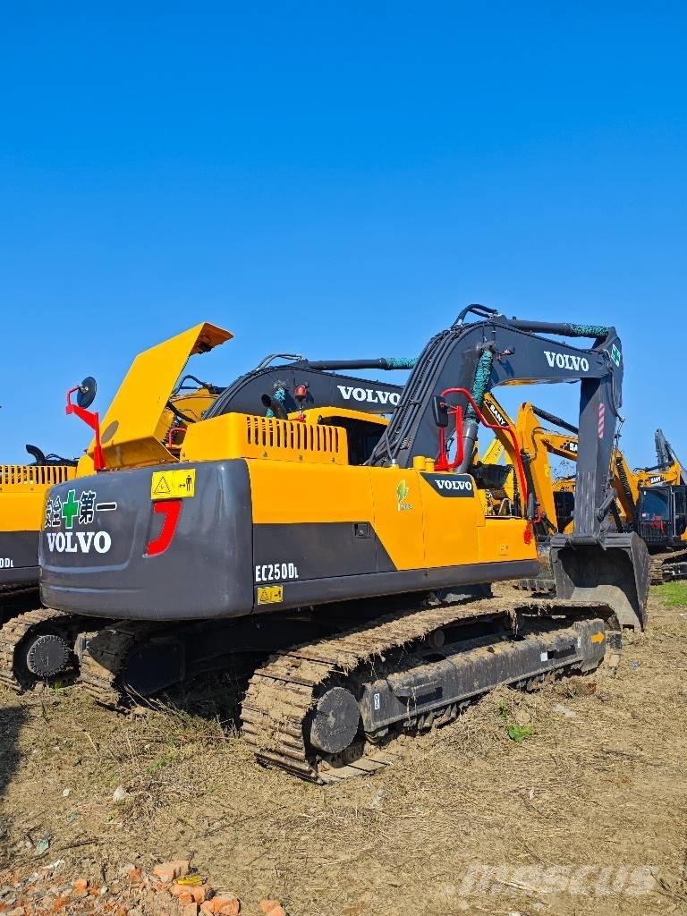 Volvo EC 250 D L Crawler excavators