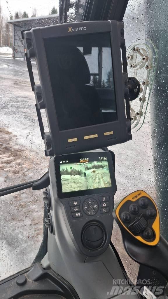 CASE CX300D Crawler excavators