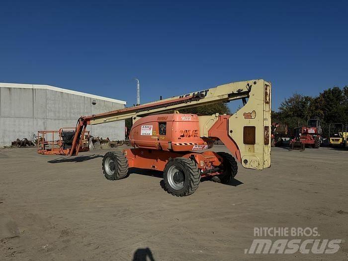 JLG 800AJ Articulated boom lifts