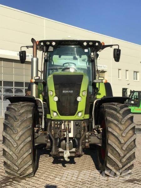 CLAAS AXION 920 Tractors