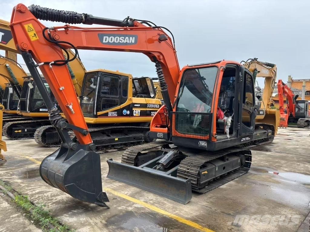 Doosan DX 75-9 Mini excavators < 7t (Mini diggers)