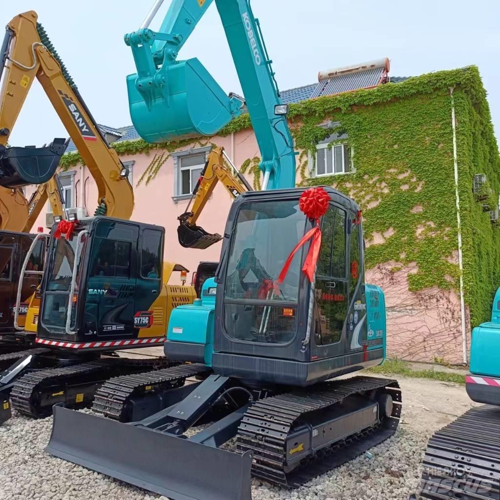Kobelco SK 75 Crawler excavators