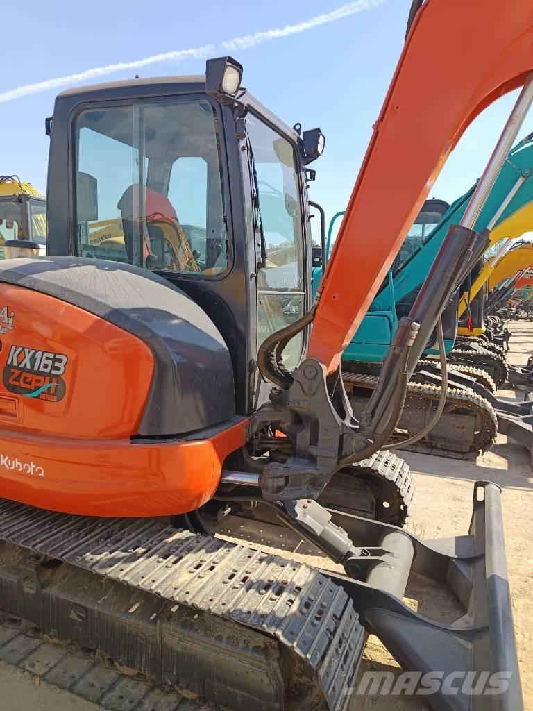 Kubota KX 163 Crawler excavators