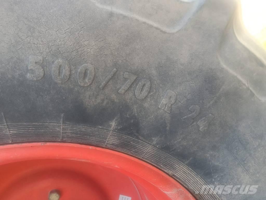 CLAAS Lexion 550 Combine harvesters