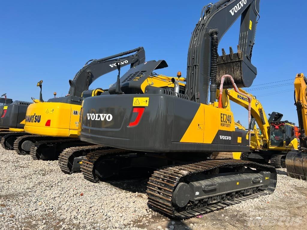 Volvo EC240DL Crawler excavators