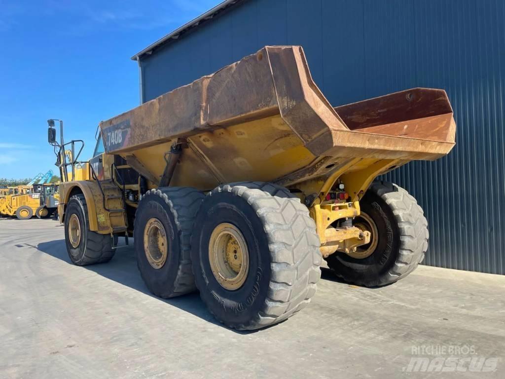 CAT 740 B Articulated Haulers
