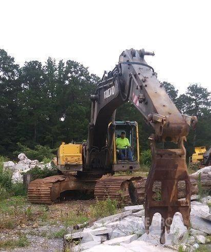 Volvo EC 330 Crawler excavators