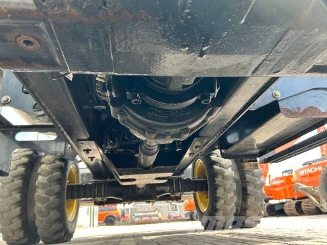 Yanmar TW 110 W Wheeled excavators