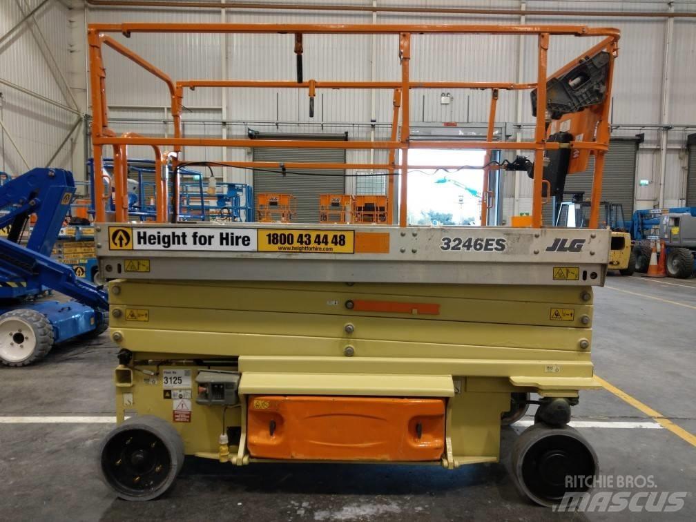 JLG ES 3246 Scissor lifts