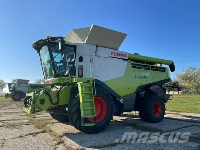 CLAAS Lexion 770 Combine harvesters