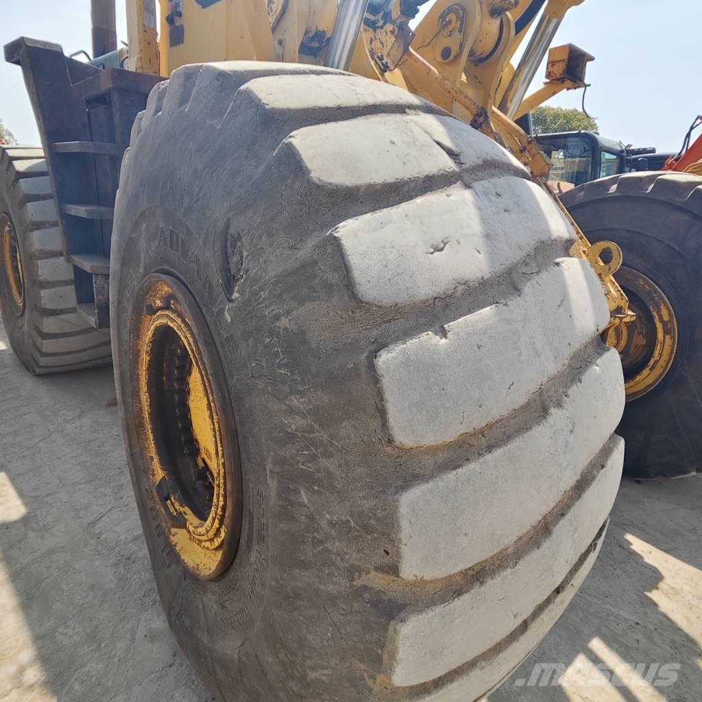 Komatsu WA 500 Wheel loaders