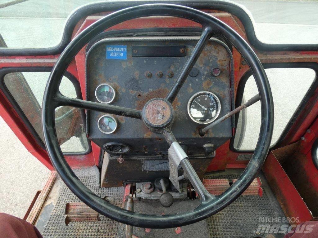 Massey Ferguson 265 Tractors