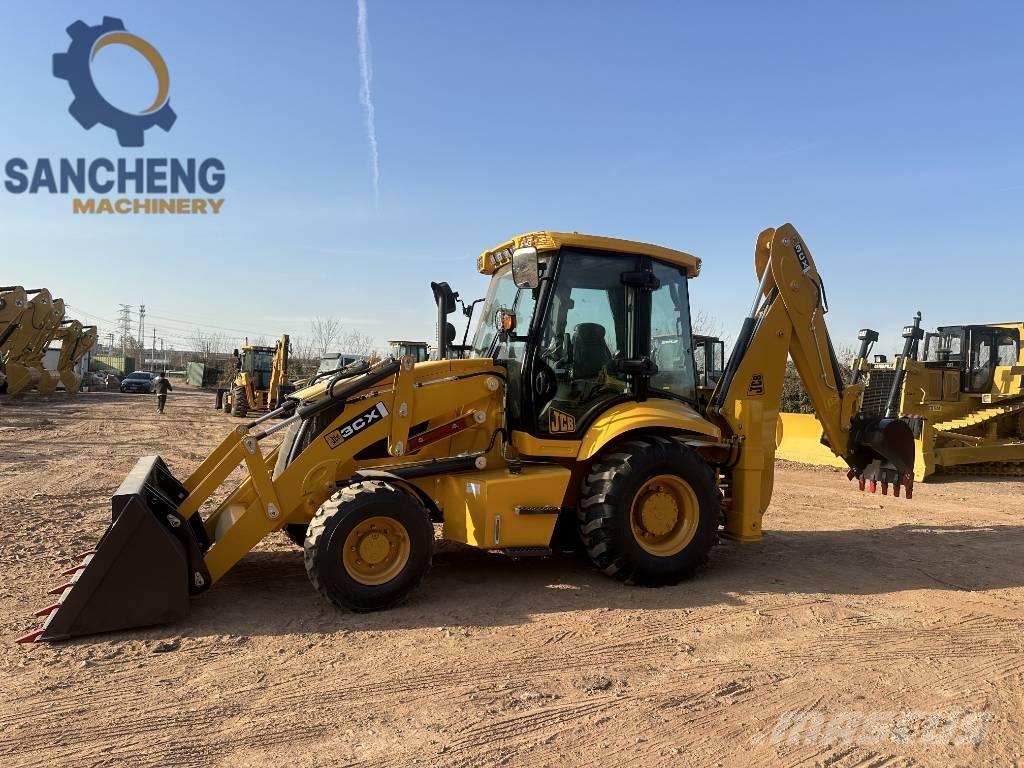 JCB 3 CX Backhoe