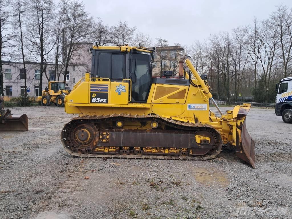 Komatsu D 65 PX-17 Crawler dozers
