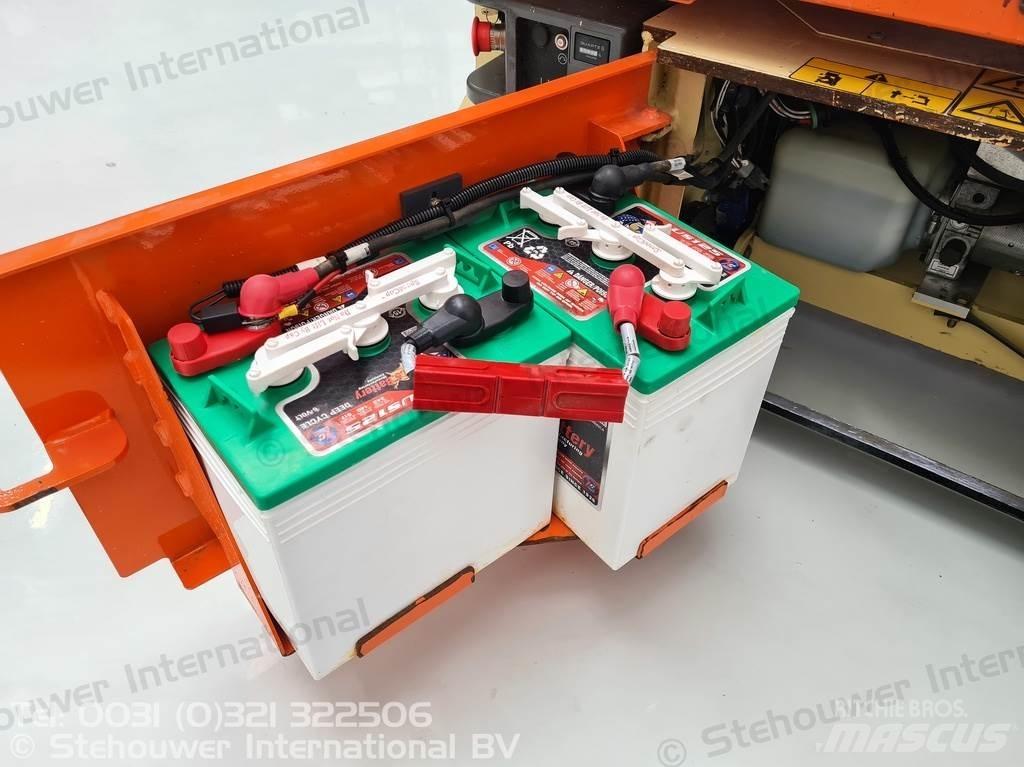 JLG 1230ES Other lifts and platforms
