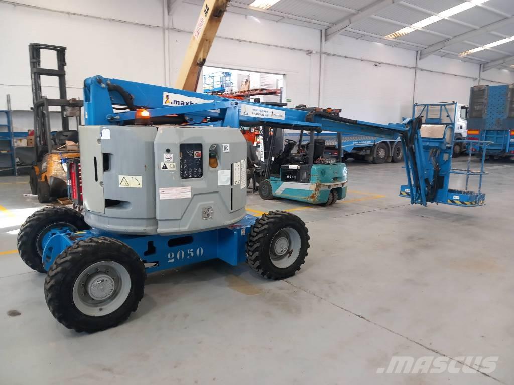 Genie Z 34/22 Articulated boom lifts