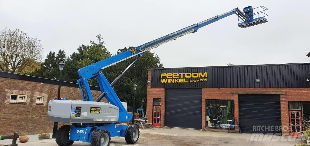 Genie S 85 Telescopic boom lifts