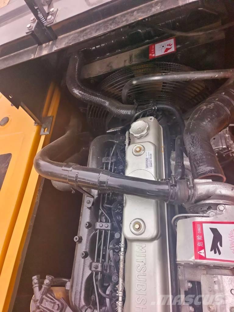 Sany SY 215 H Crawler excavators