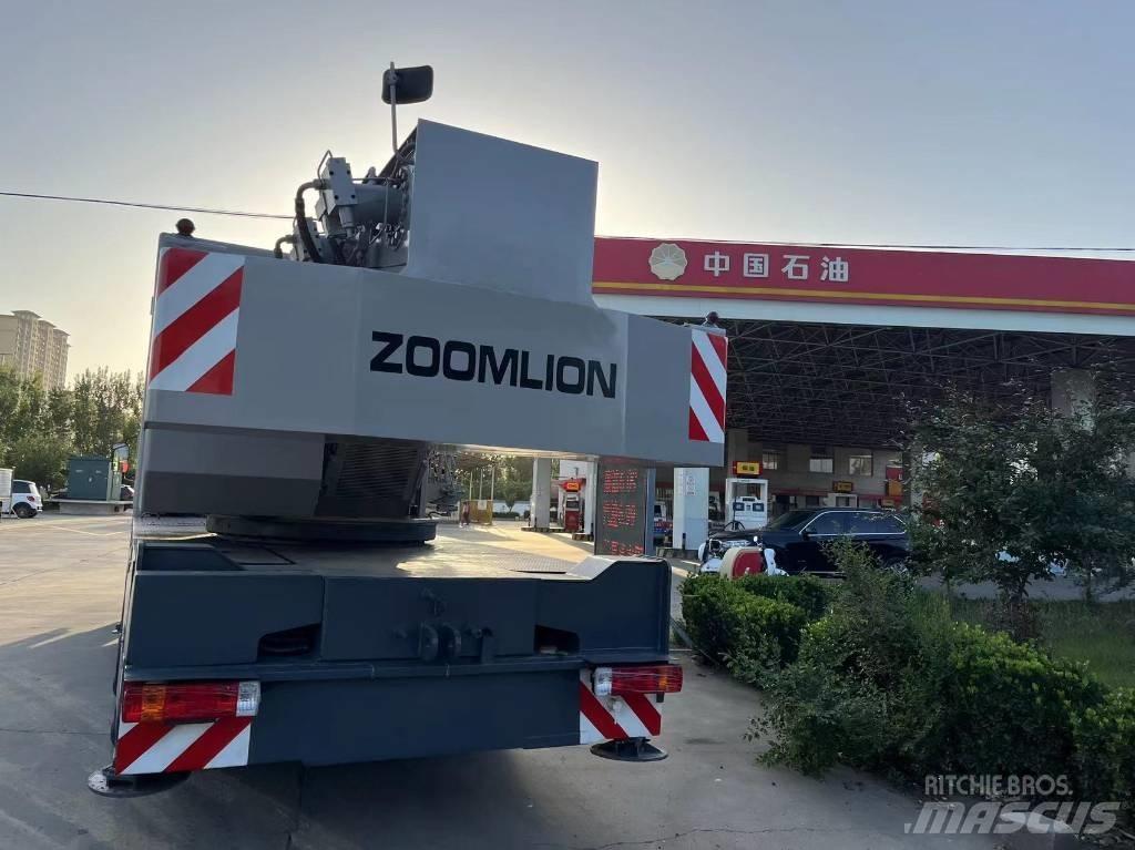 Zoomlion QY25V All terrain cranes
