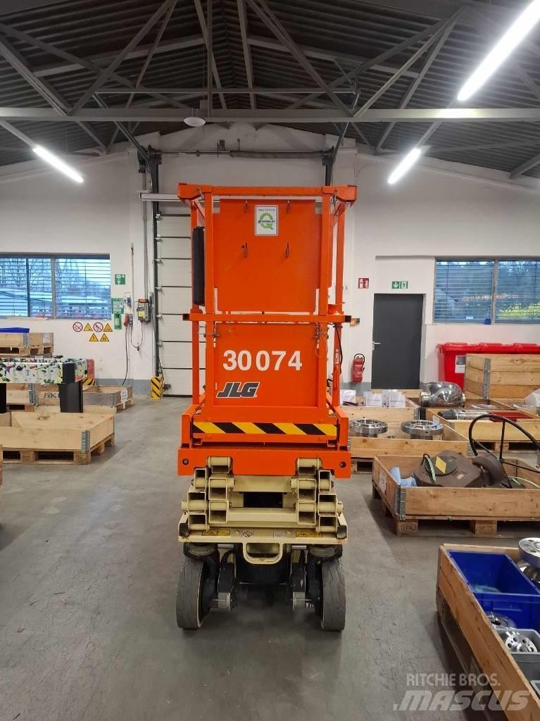 JLG 1930 ES Scissor lifts