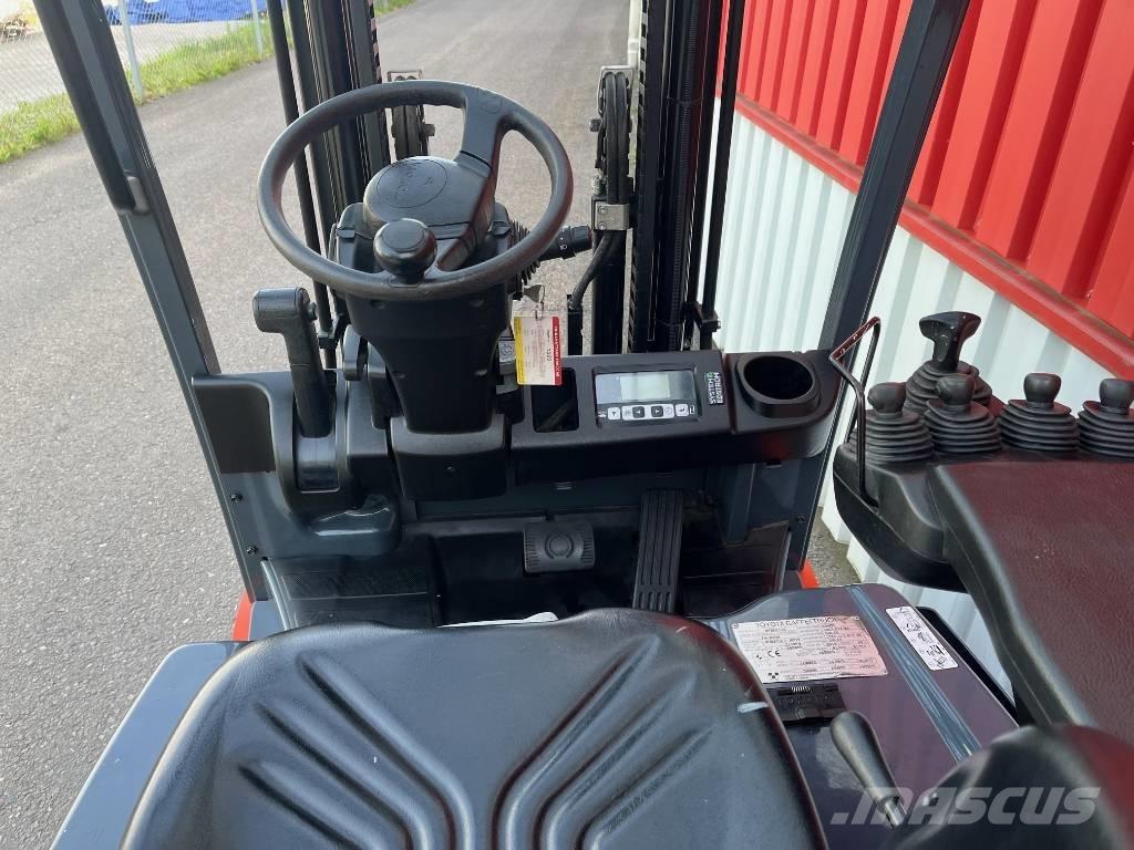 Toyota 8 FBEKT 16 Electric forklift trucks