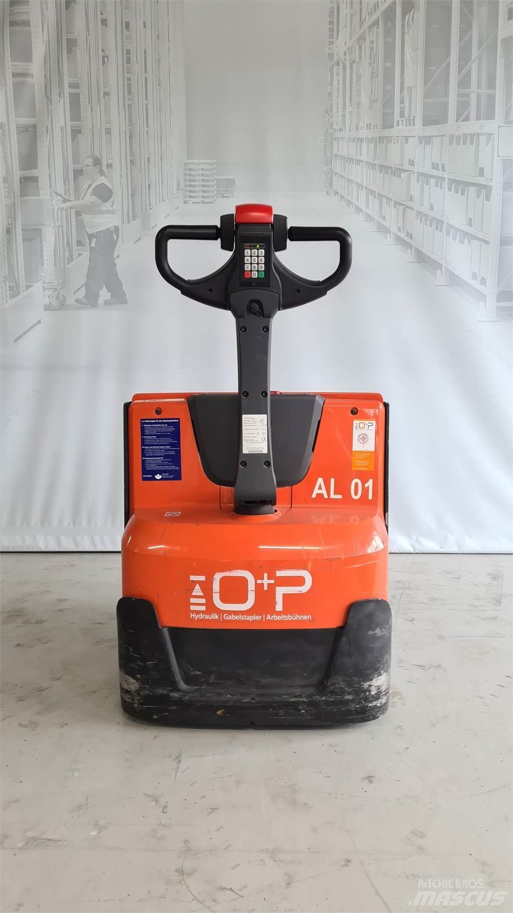 Toyota LWE 200 Low lifter
