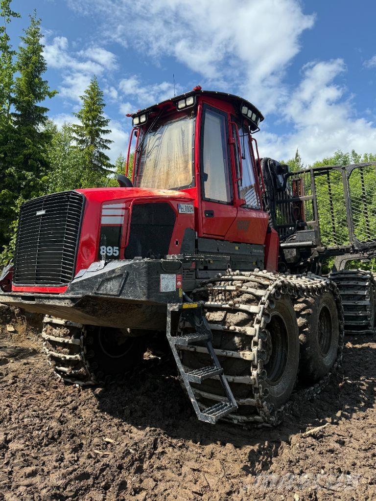 Komatsu 895 Forwarders