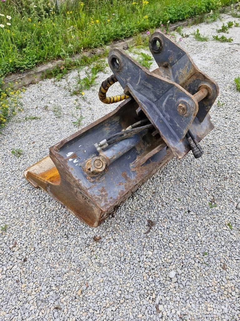 CASE 695 ST Backhoe