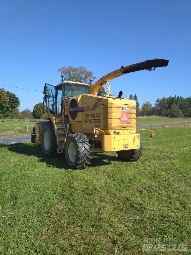 New Holland FX 38 Forage harvesters