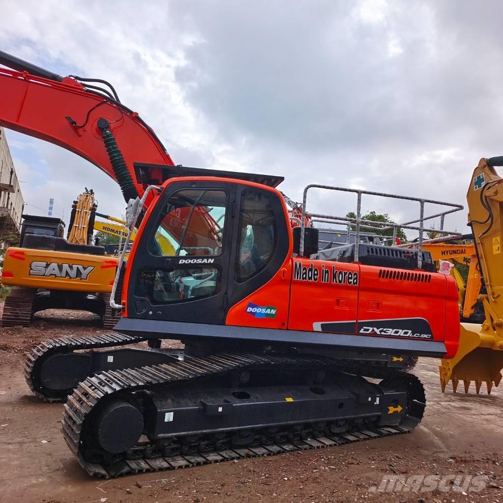 Doosan DX 300 LC-9C Crawler excavators