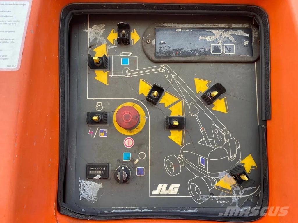 JLG 660SJ Telescopic boom lifts